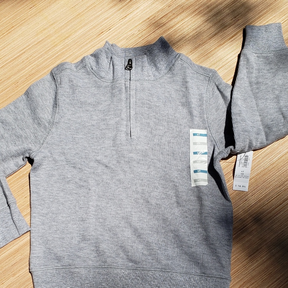 NWT toddler grey Pullover with zipper